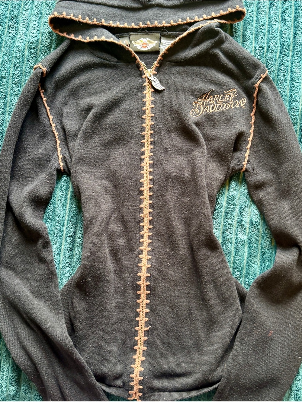 Harley-Davidson Women's Black Zip Hoodie with Contrast Stitching - Picture 2 of 8
